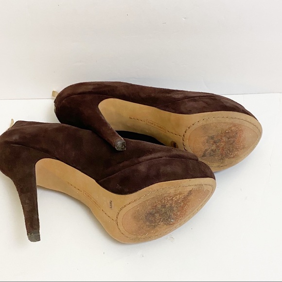 Vince Camuto Mac Brown Suede Peep Toe Bootie Heels - Picture 12 of 13